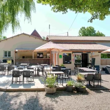 Zecamping 3 Etoiles Piscine Chauffee Horská chata