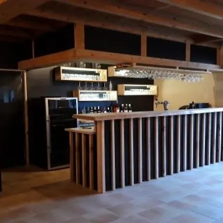Zecamping 3 Etoiles Piscine Chauffee Horská chata