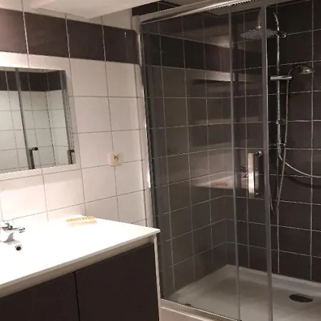 Zecamping 3 Etoiles Piscine Chauffee Horská chata *