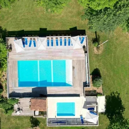 Horská chata Zecamping 3 Etoiles Piscine Chauffee